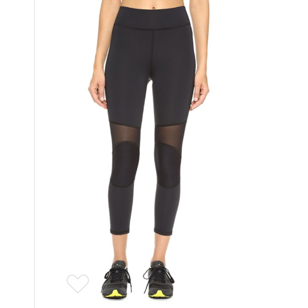 Michi Ballistic Crop Workout Capri, XS
